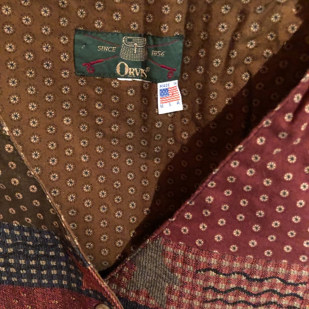 Holiday Vest - Picture 3 of 4